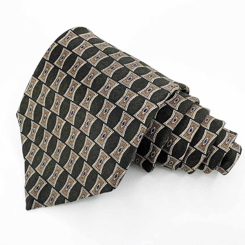 Club Room Tie Green Silk Geometric Pattern